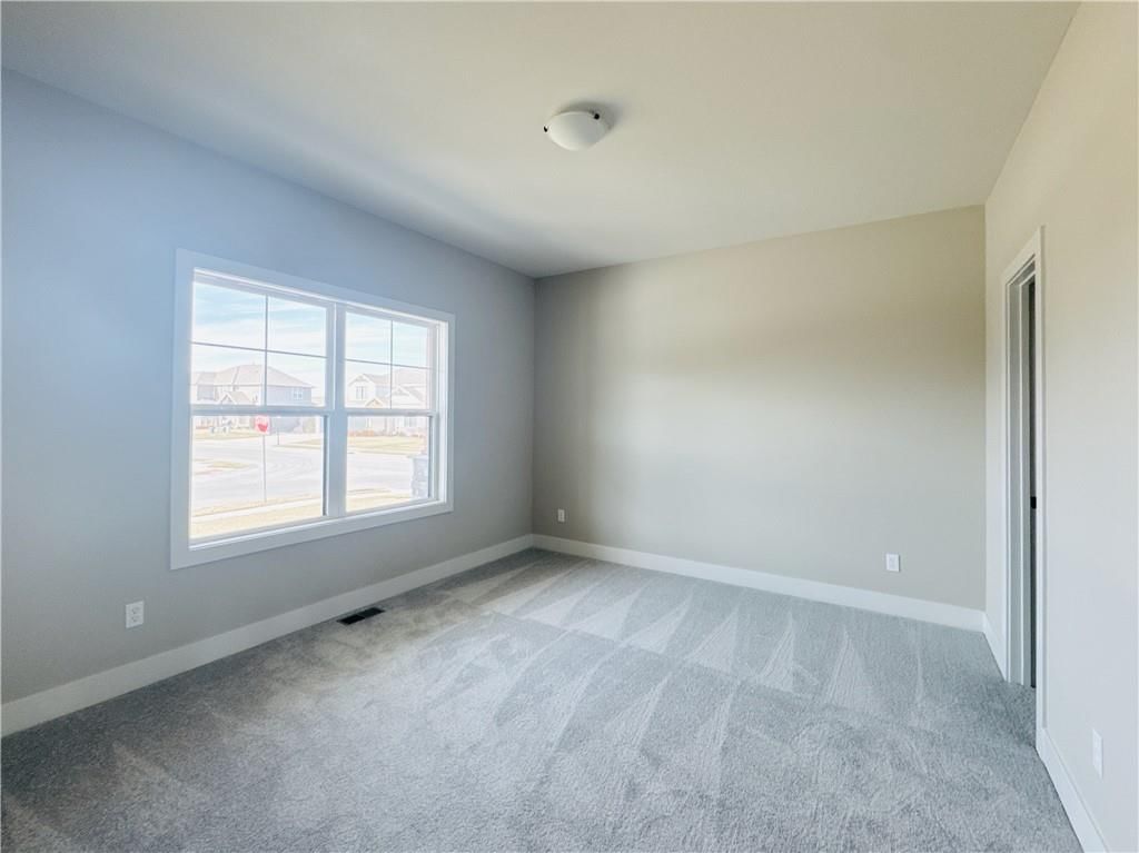 12585 N Beacon Court — photo 3