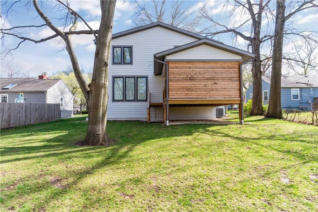 Photo 51 of 51 - 4612 W 59th Terrace