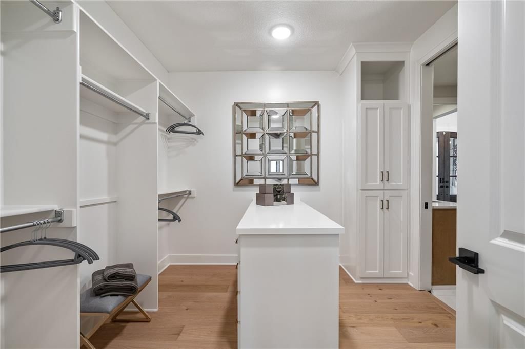 1406 Upton Court — photo 29