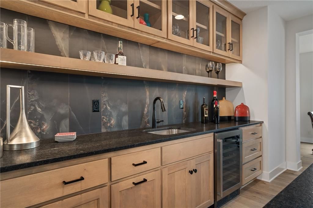 1406 Upton Court — photo 43