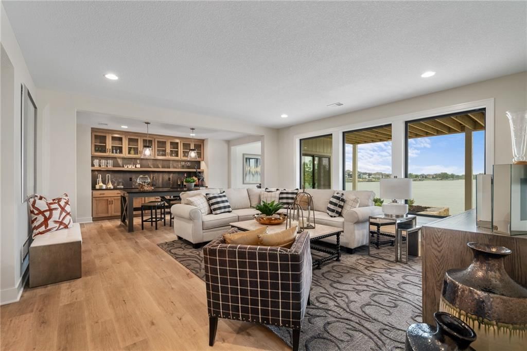 1406 Upton Court — photo 46