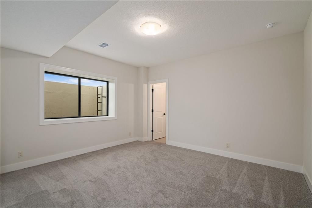 1406 Upton Court — photo 52