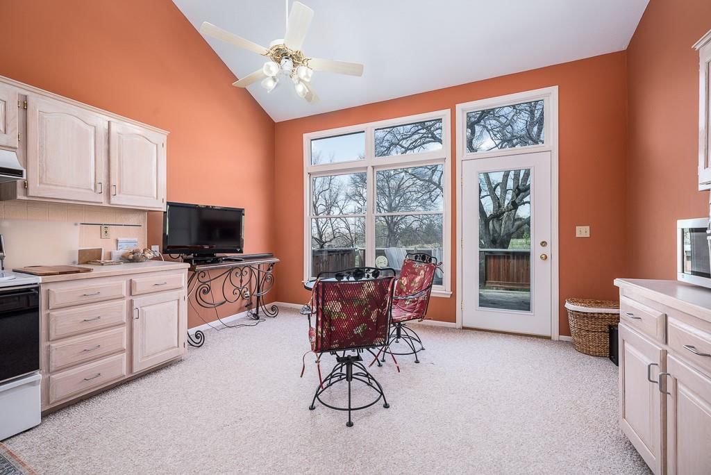 13548 Kansas Avenue — photo 8