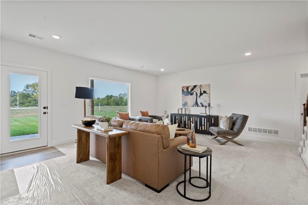 12156 N Tracy Avenue — photo 23