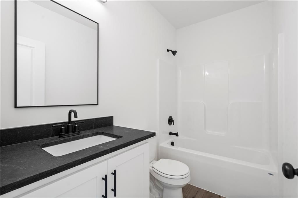 12156 N Tracy Avenue — photo 26
