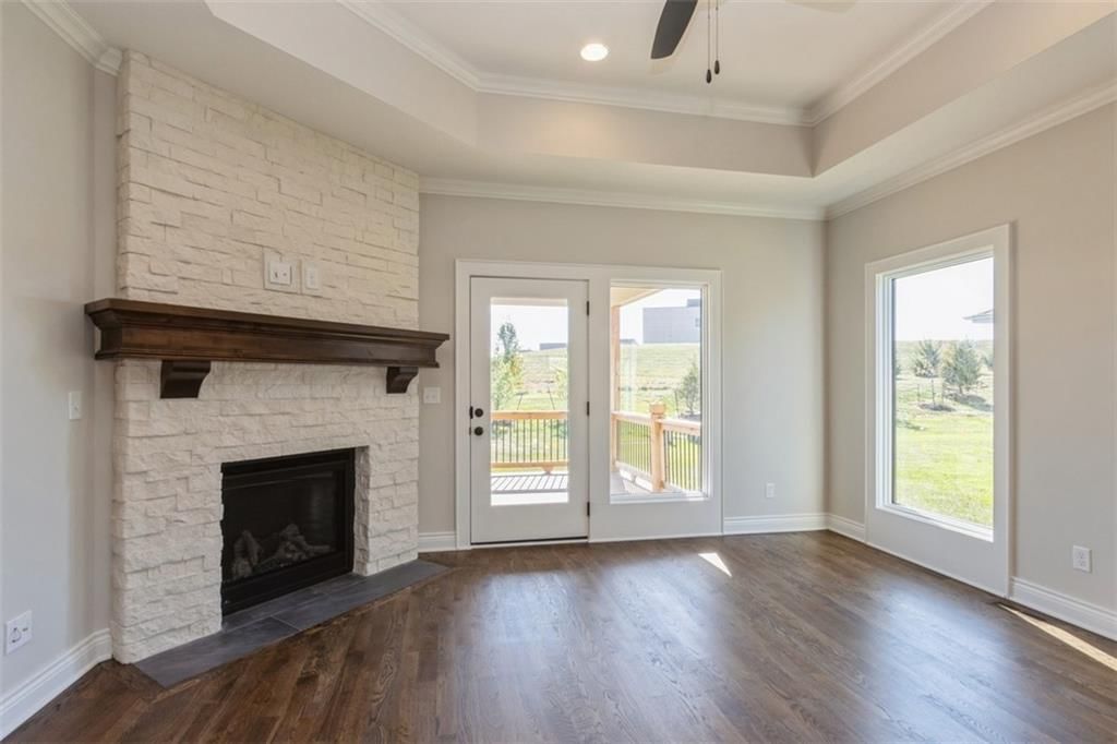11433 S Waterford Drive — photo 2