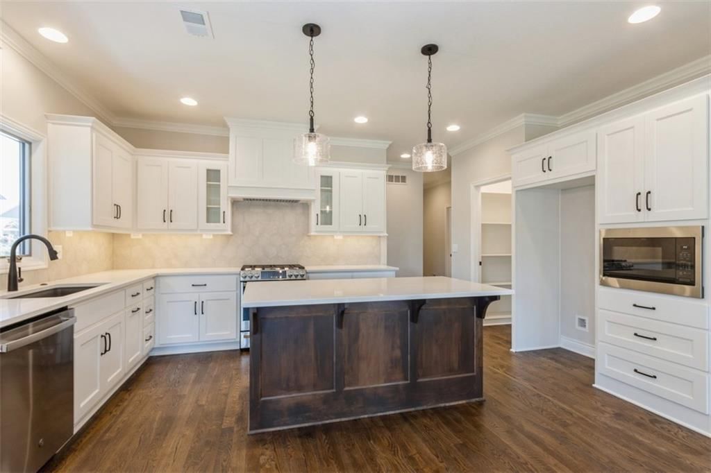 11433 S Waterford Drive — photo 5