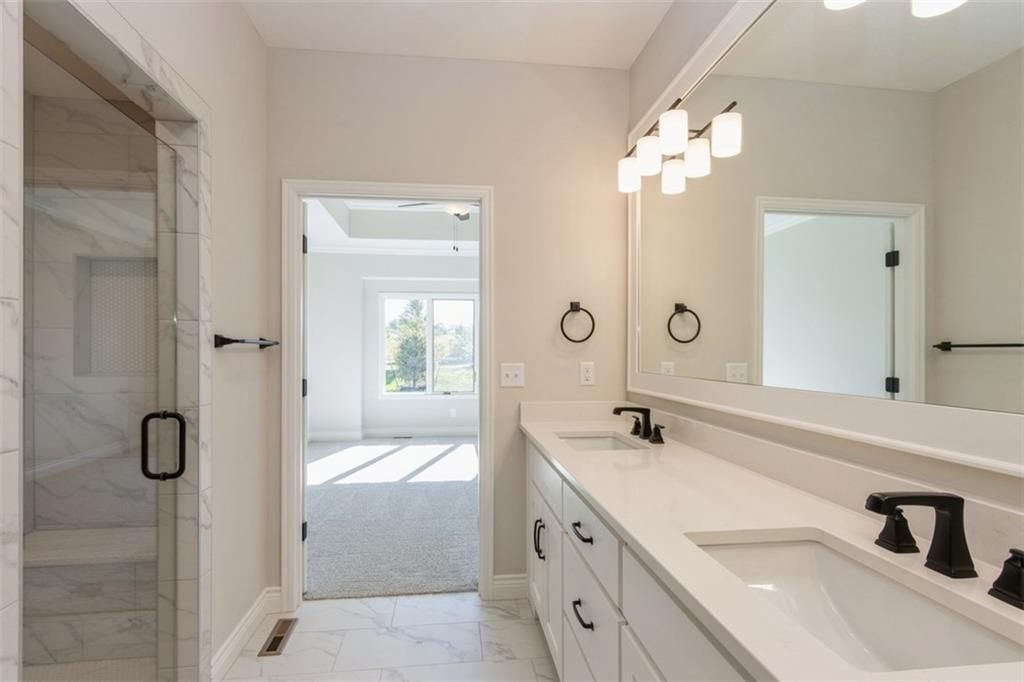 11433 S Waterford Drive — photo 15