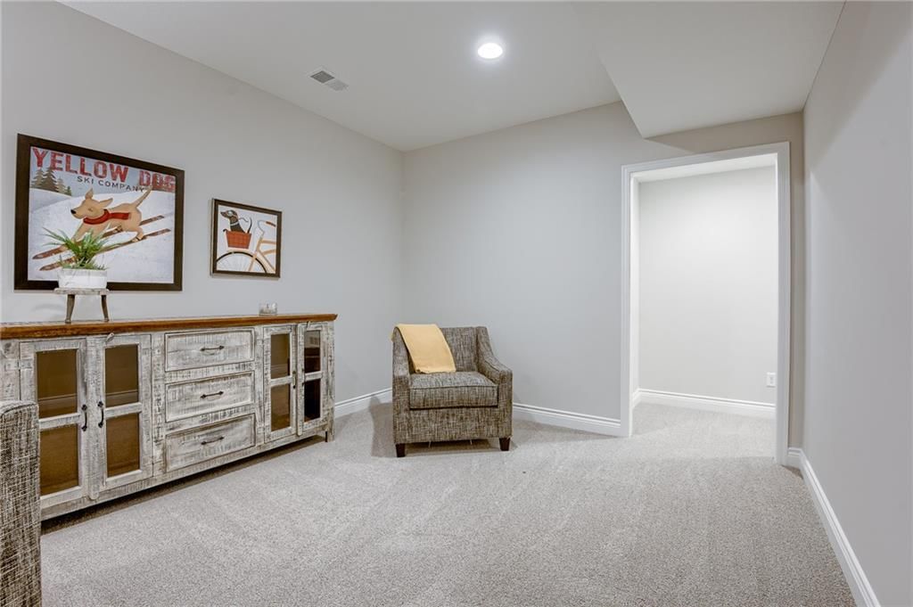 11433 S Waterford Drive — photo 42