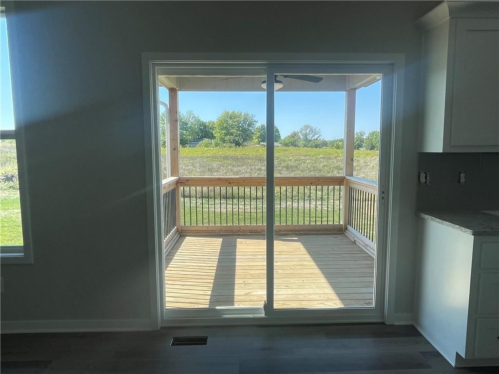 2106 SE Oak Ridge Drive — photo 10