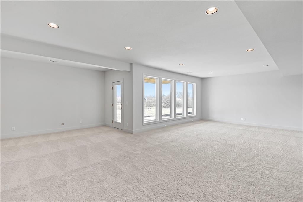 22051 W 100th Terrace — photo 34