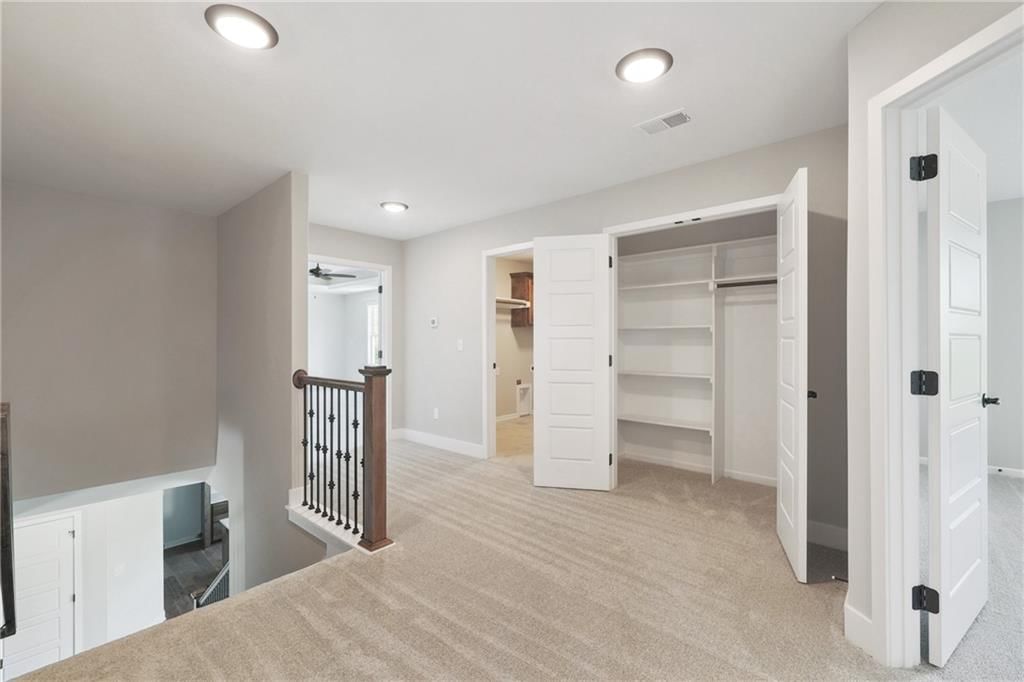 10318 N Winchester Avenue — photo 19