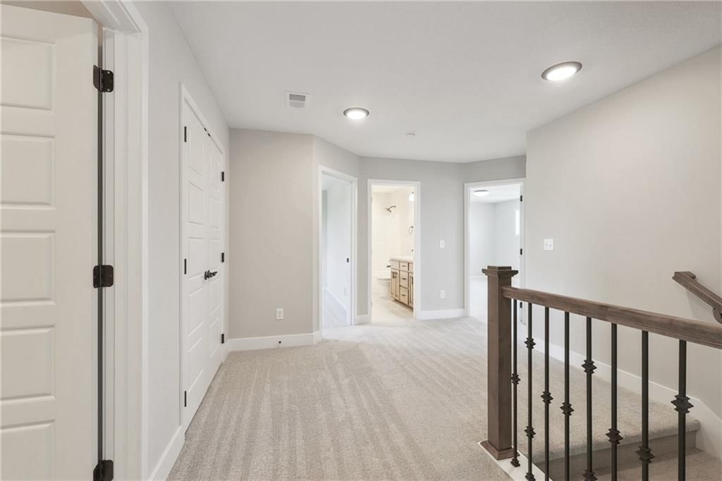 10318 N Winchester Avenue — photo 21
