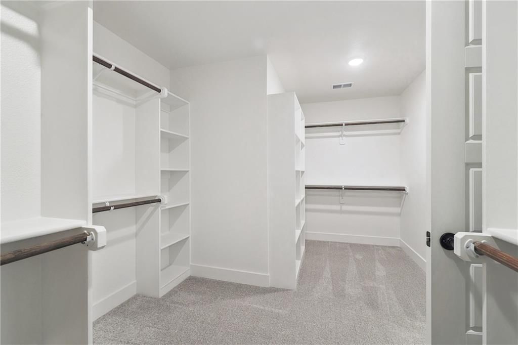 10318 N Winchester Avenue — photo 29