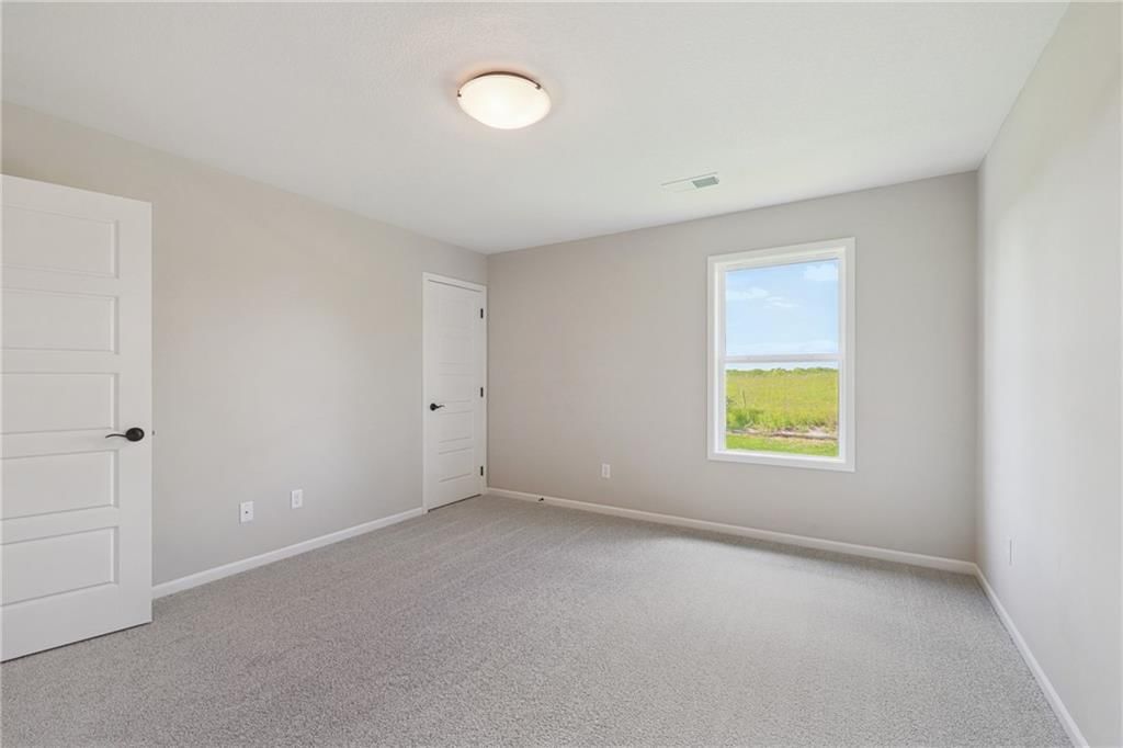10318 N Winchester Avenue — photo 30