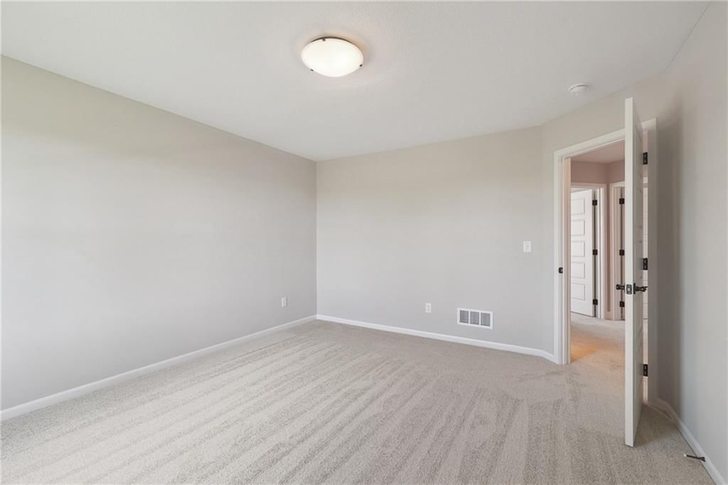 10318 N Winchester Avenue — photo 31