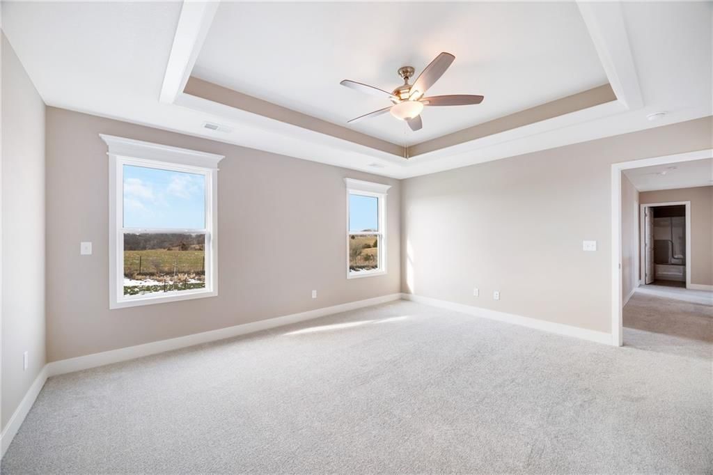 10302 N Winchester Avenue — photo 18