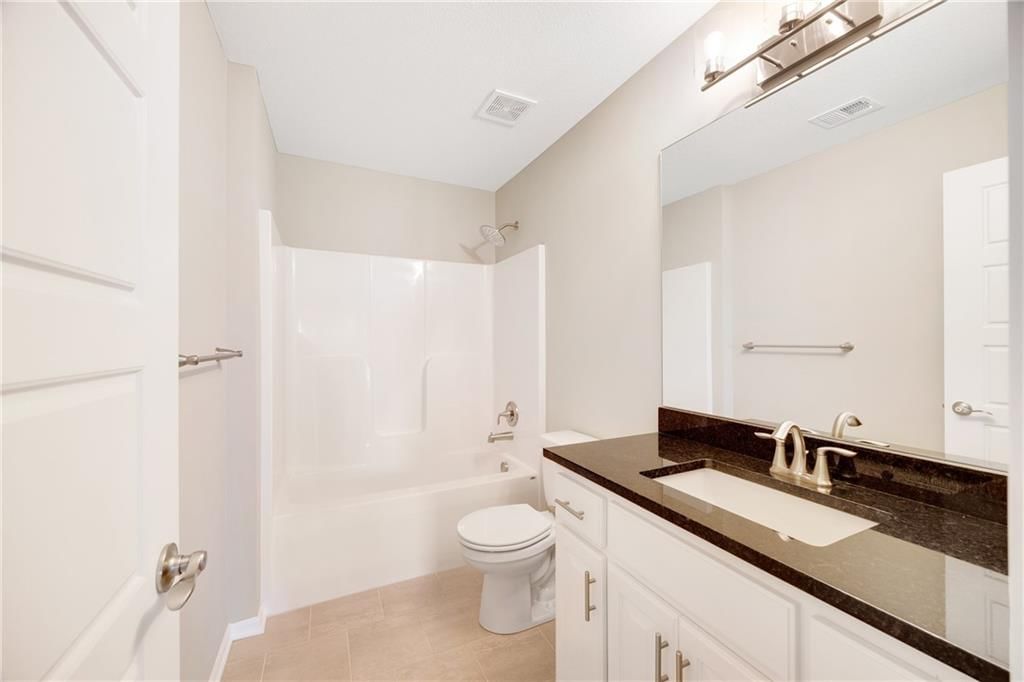 10302 N Winchester Avenue — photo 29