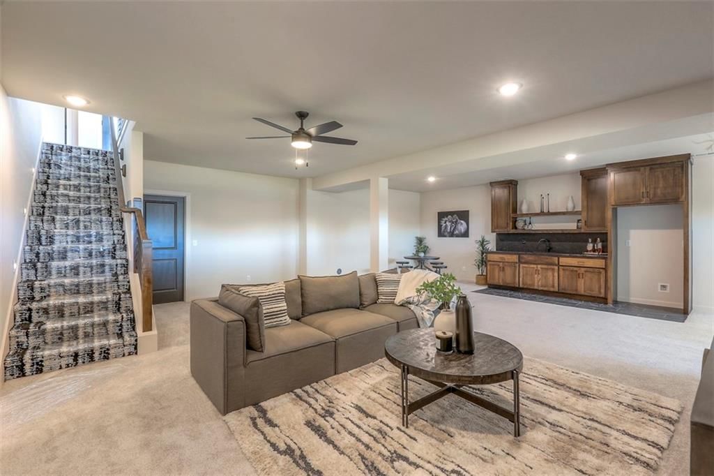 8407 NW 90th Street — photo 36