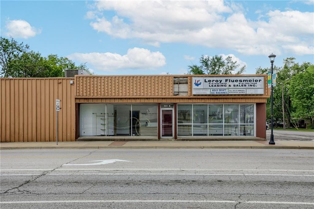 901 Main Street — photo 2