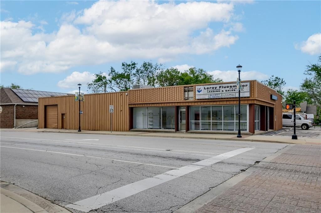 901 Main Street — photo 3