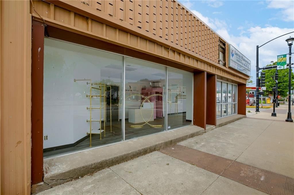 901 Main Street — photo 4