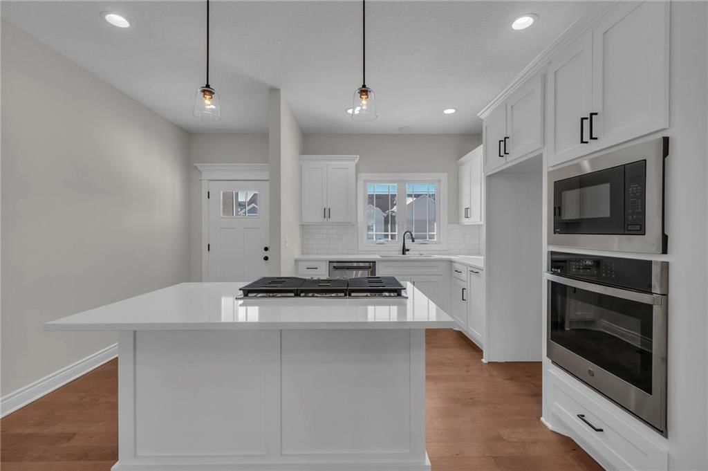 Photo 7 of 31 - 646 NW 110th Street