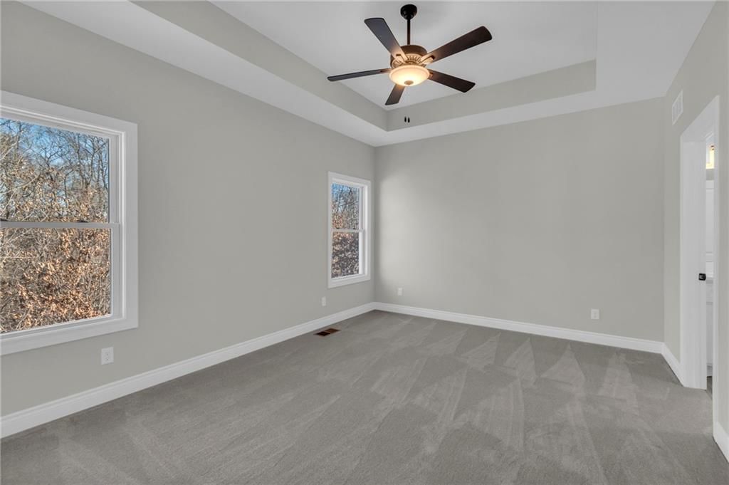 Photo 11 of 31 - 646 NW 110th Street