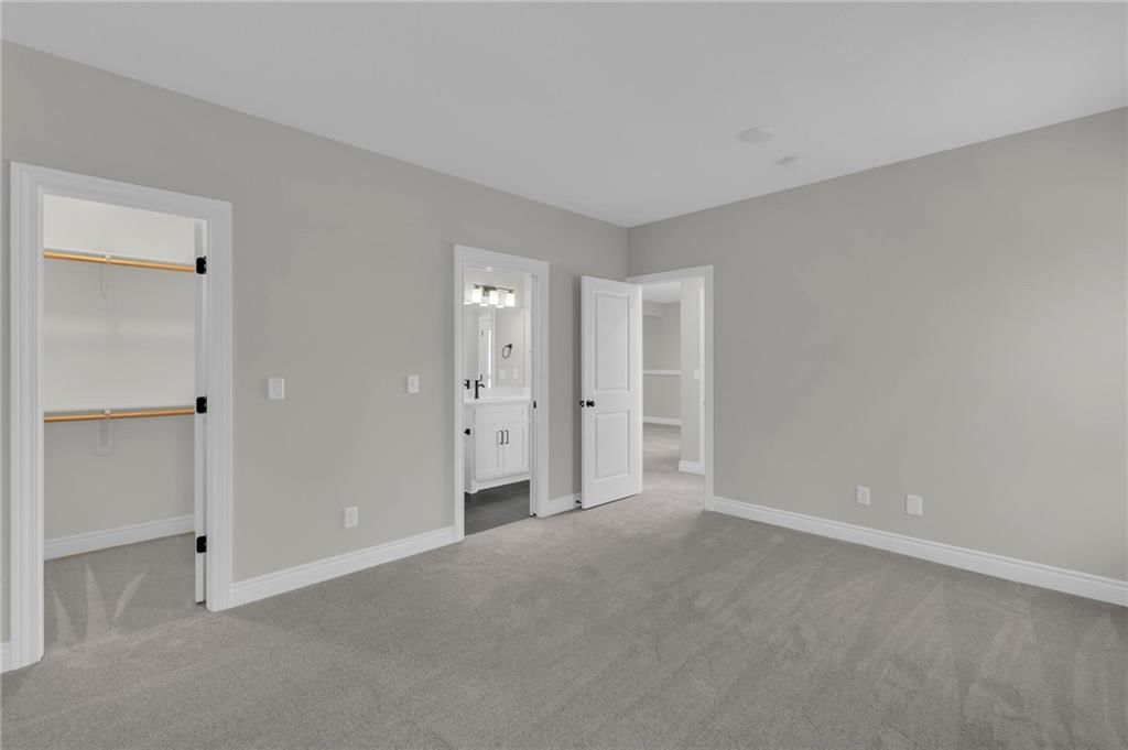 Photo 21 of 31 - 646 NW 110th Street