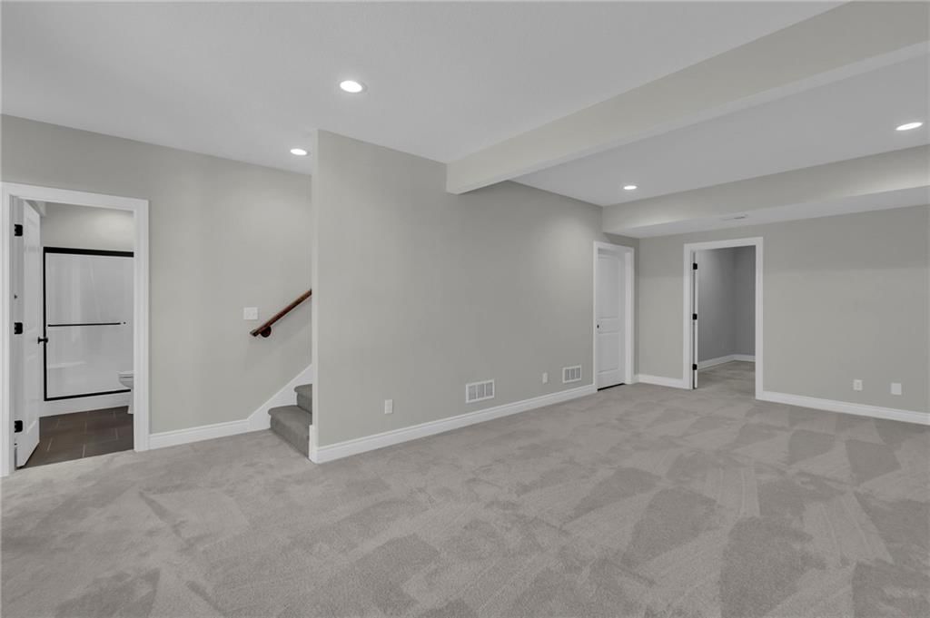 Photo 24 of 31 - 646 NW 110th Street