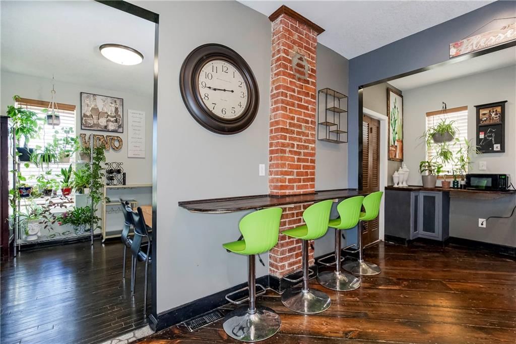 2217 E 21st Street — photo 10