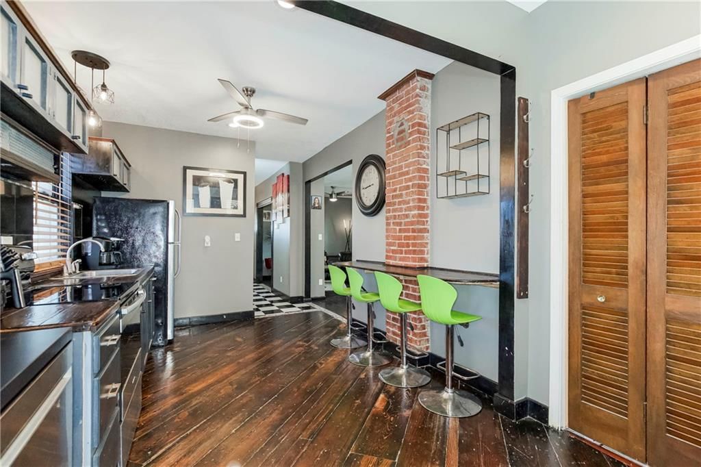 2217 E 21st Street — photo 12
