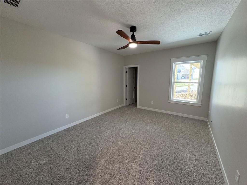 13610 Clover Court — photo 41
