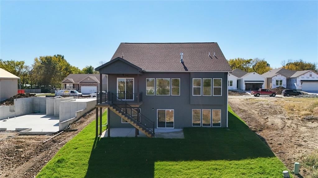 1140 SW Whitby Drive — photo 27