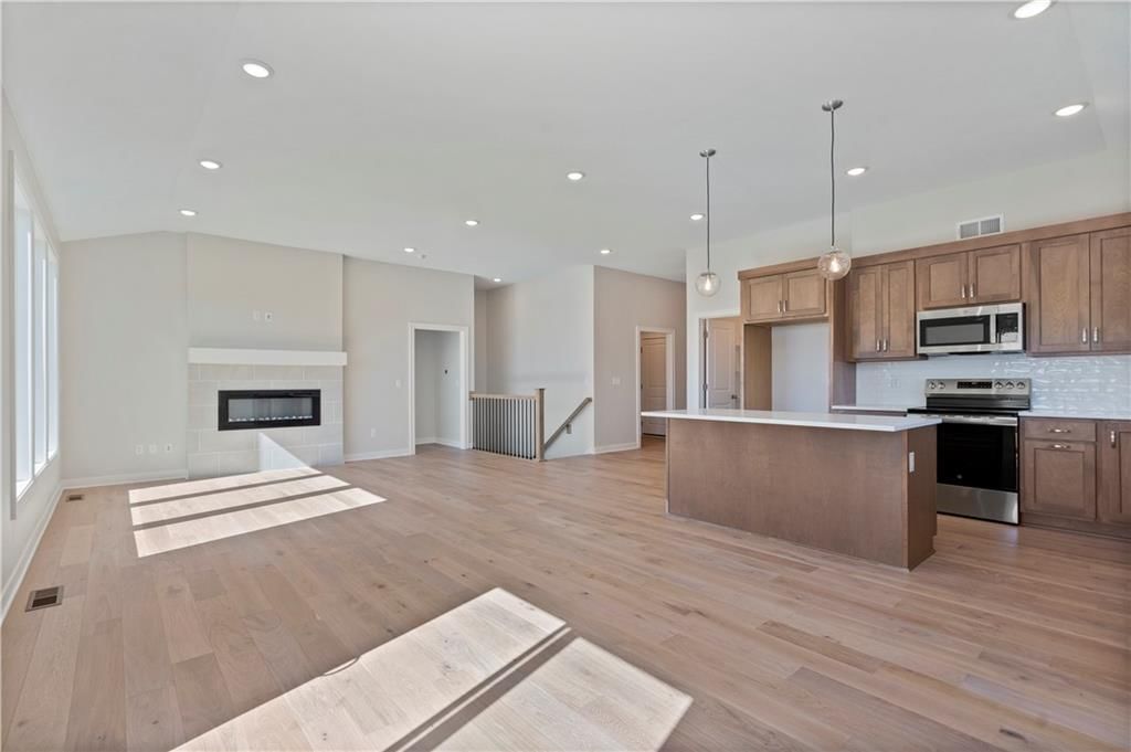 1805 SW Hightown Drive — photo 7