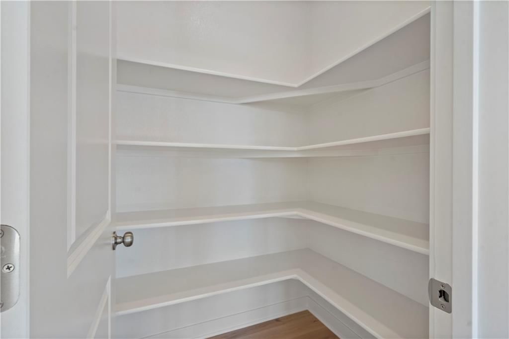 1805 SW Hightown Drive — photo 11