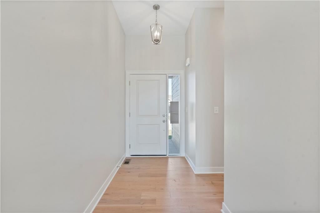 1805 SW Hightown Drive — photo 20