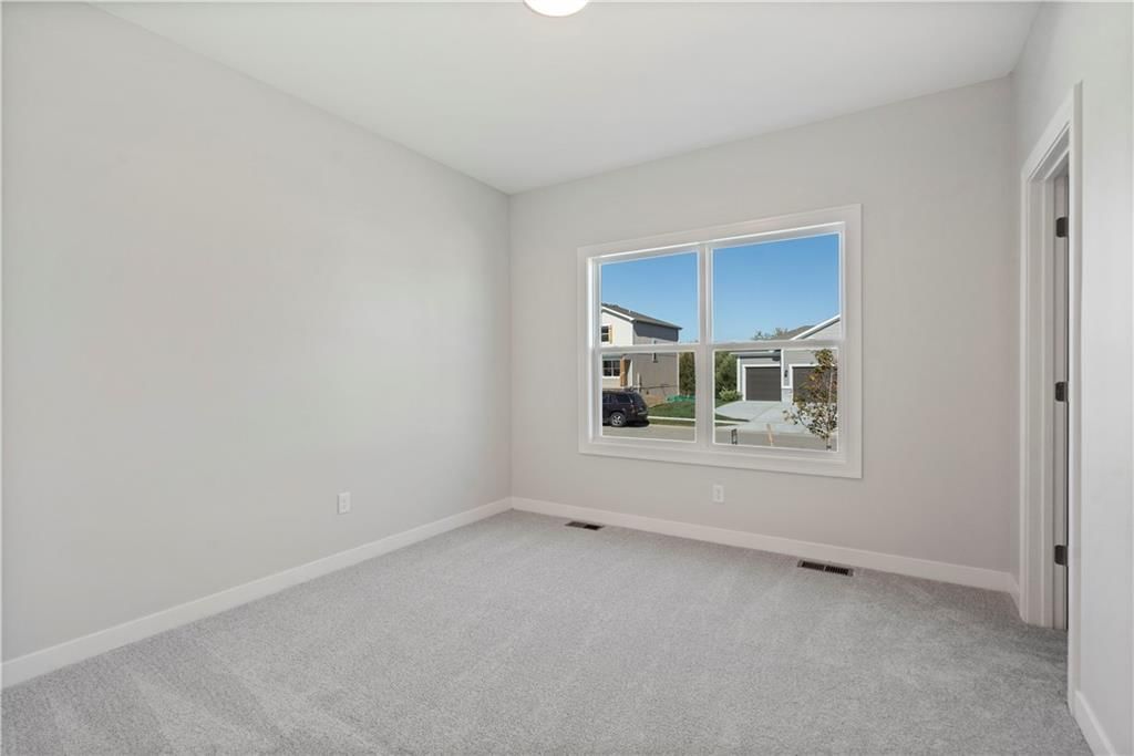 1805 SW Hightown Drive — photo 22