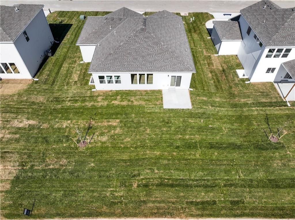 1805 SW Hightown Drive — photo 27