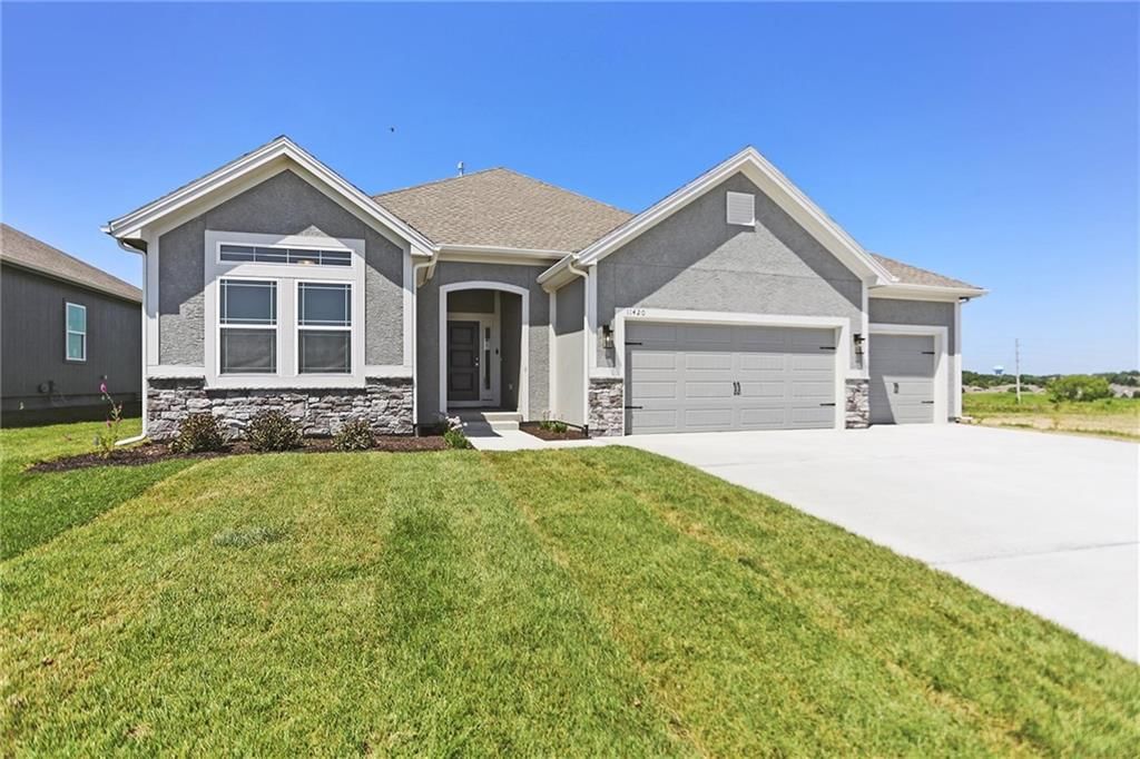 11420 N Auburndale Circle — photo 24