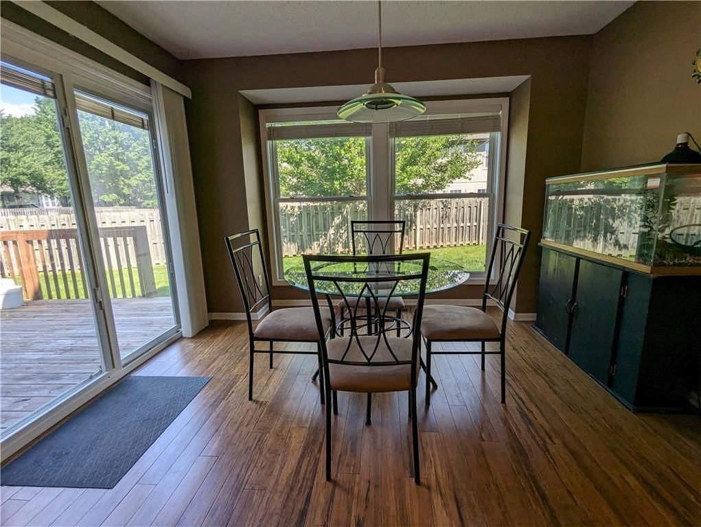 15527 Marty Street — photo 8