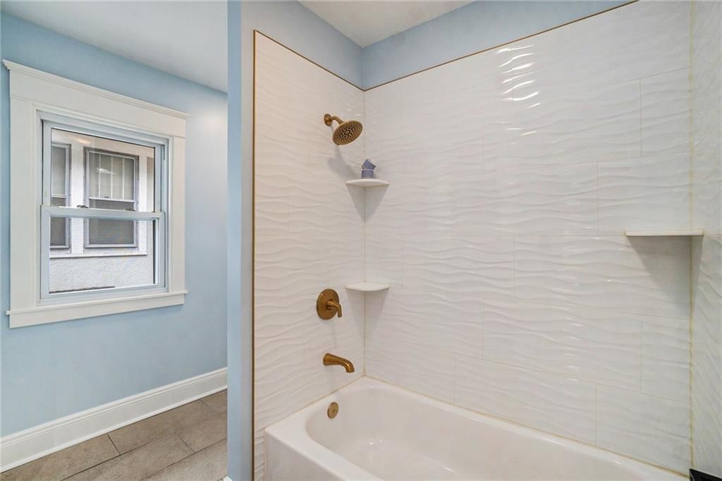 141 Kensington Avenue — photo 24