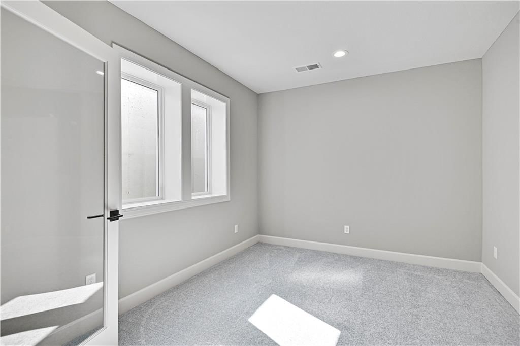 Photo 25 of 31 - 22047 W 94th Street