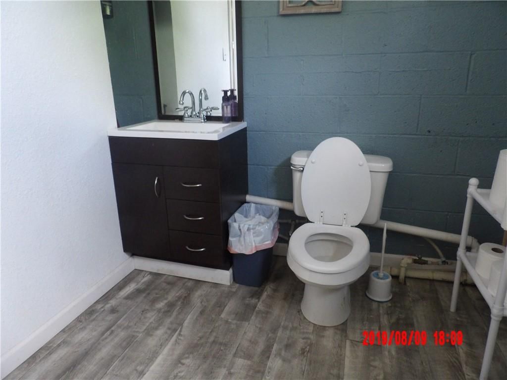 213 S Maple Street — photo 13