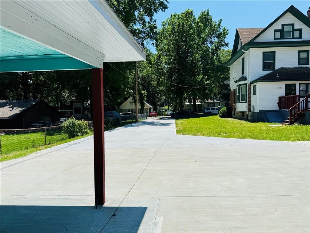 3926 Norledge Avenue — photo 30