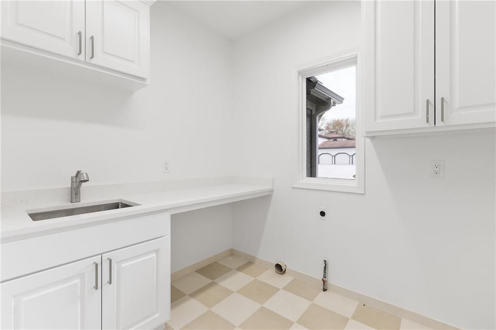 Photo 43 of 75 - 5506 W 82nd Terrace