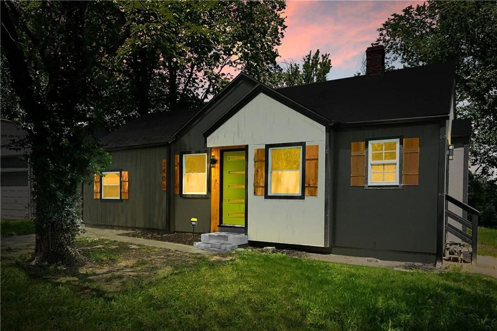 2406 Haskell Avenue — photo 6