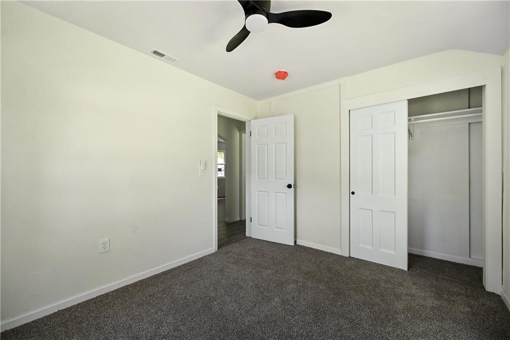 2406 Haskell Avenue — photo 11