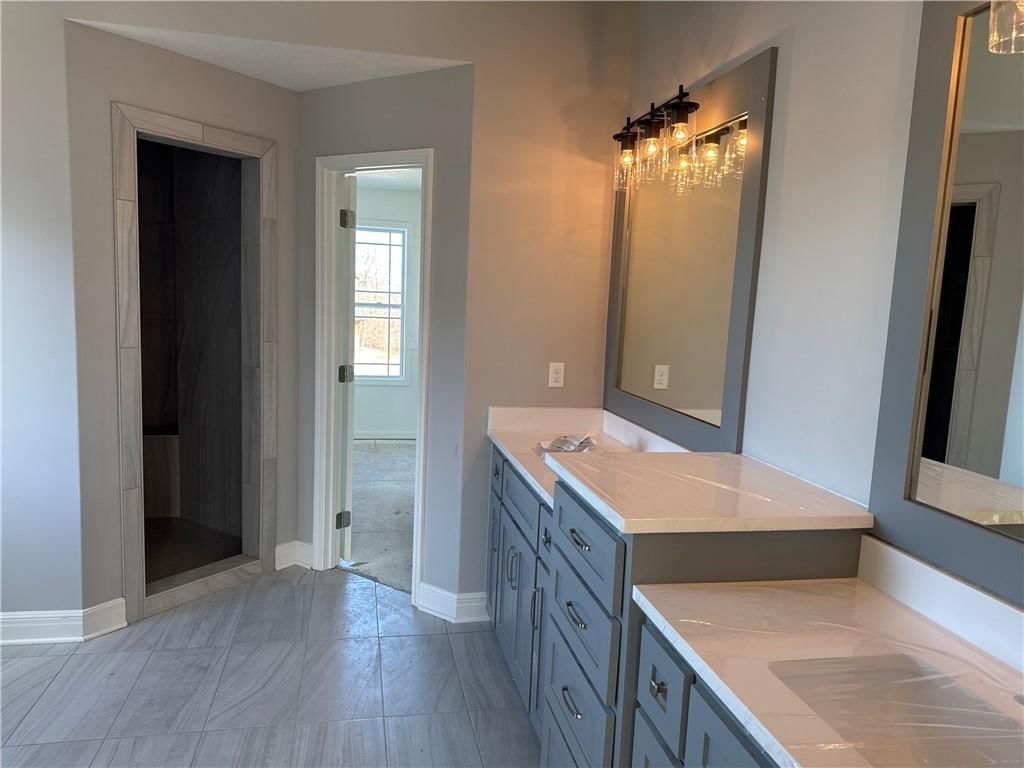8809 N LISTER Court — photo 14
