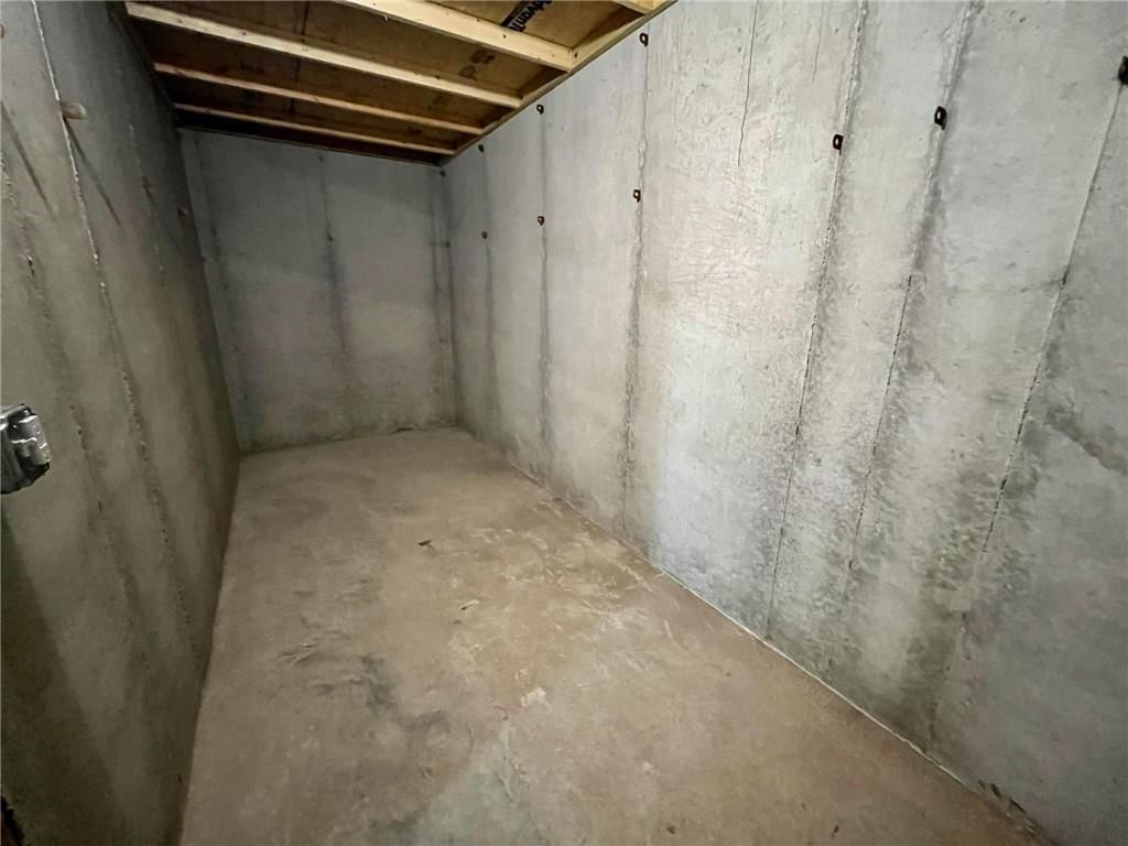 25584 Magnolia Circle — photo 33
